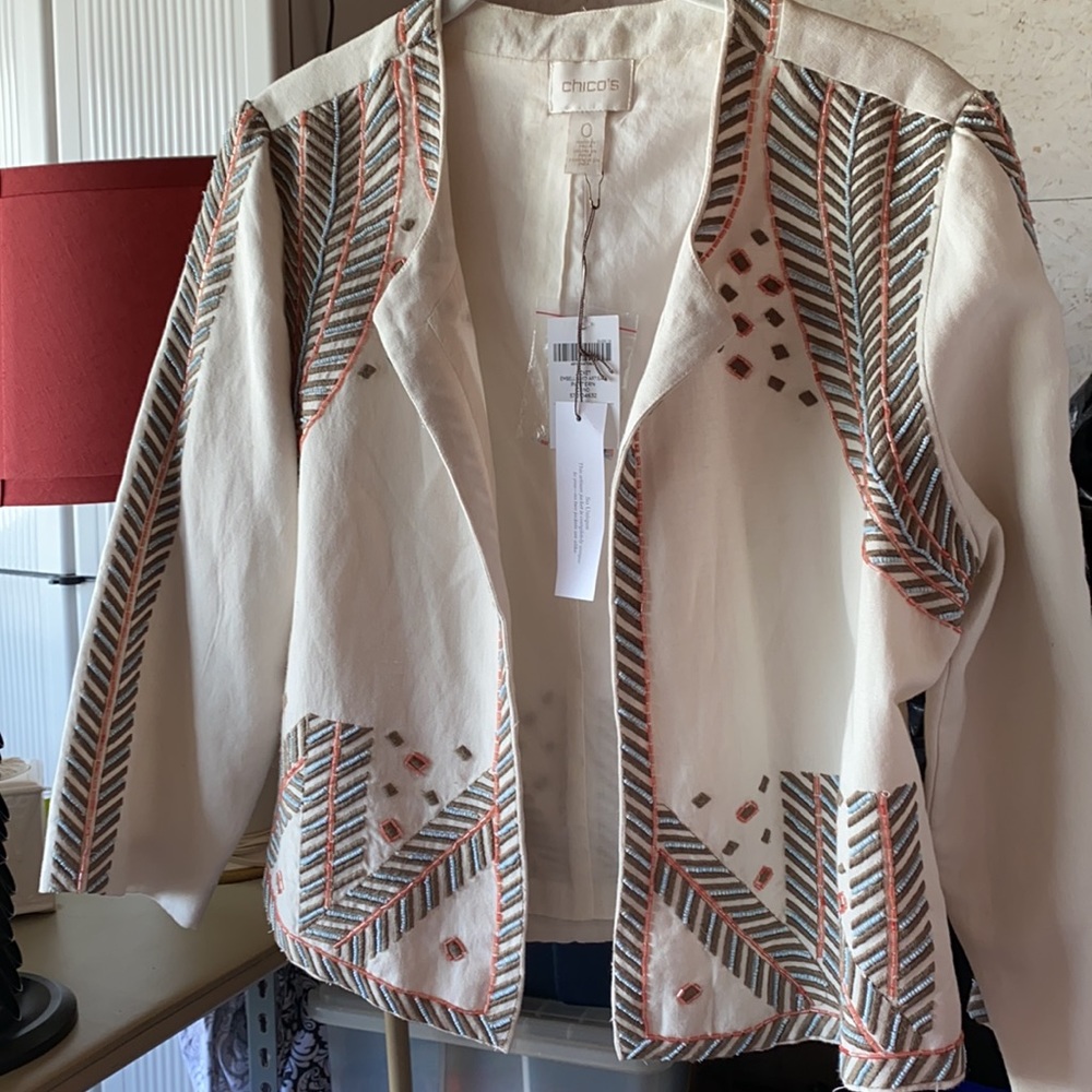 Chico’s NWT lined artisan blazer with beading.